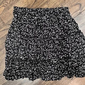 Cynthia Rowley black and white mini skirt floral size M